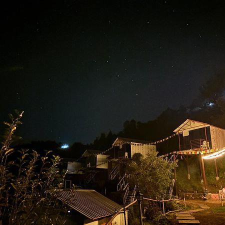 Nivriti Stays Kanatal Esterno foto