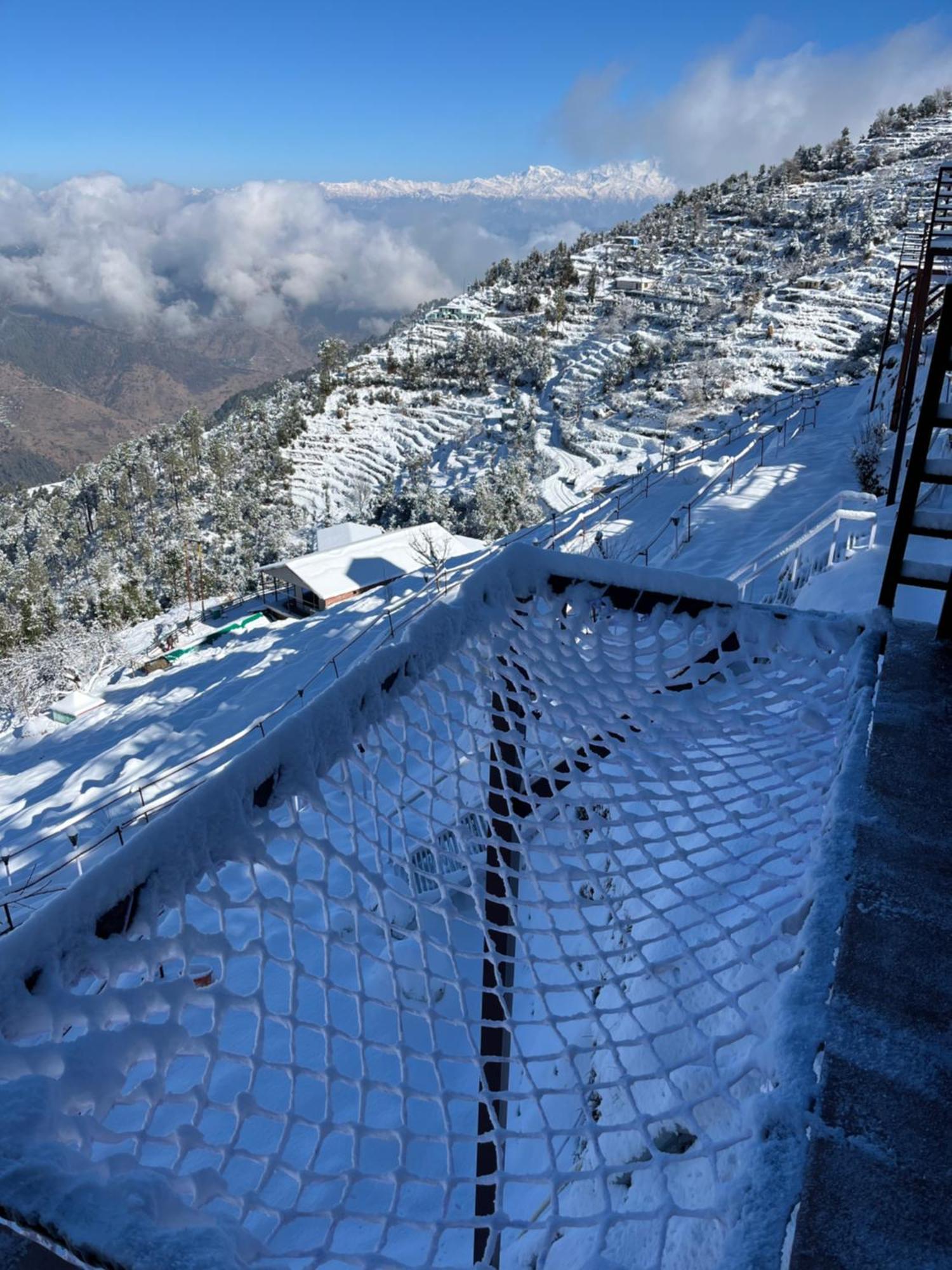 Nivriti Stays Kanatal Esterno foto