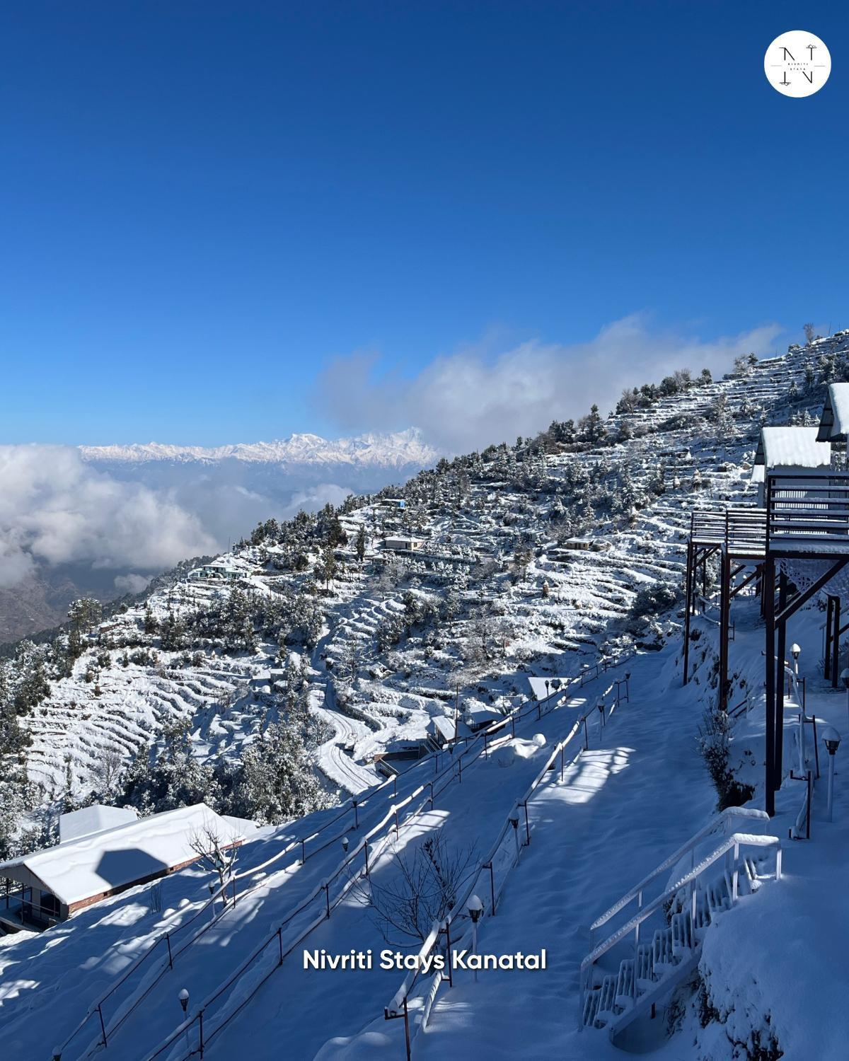 Nivriti Stays Kanatal Esterno foto