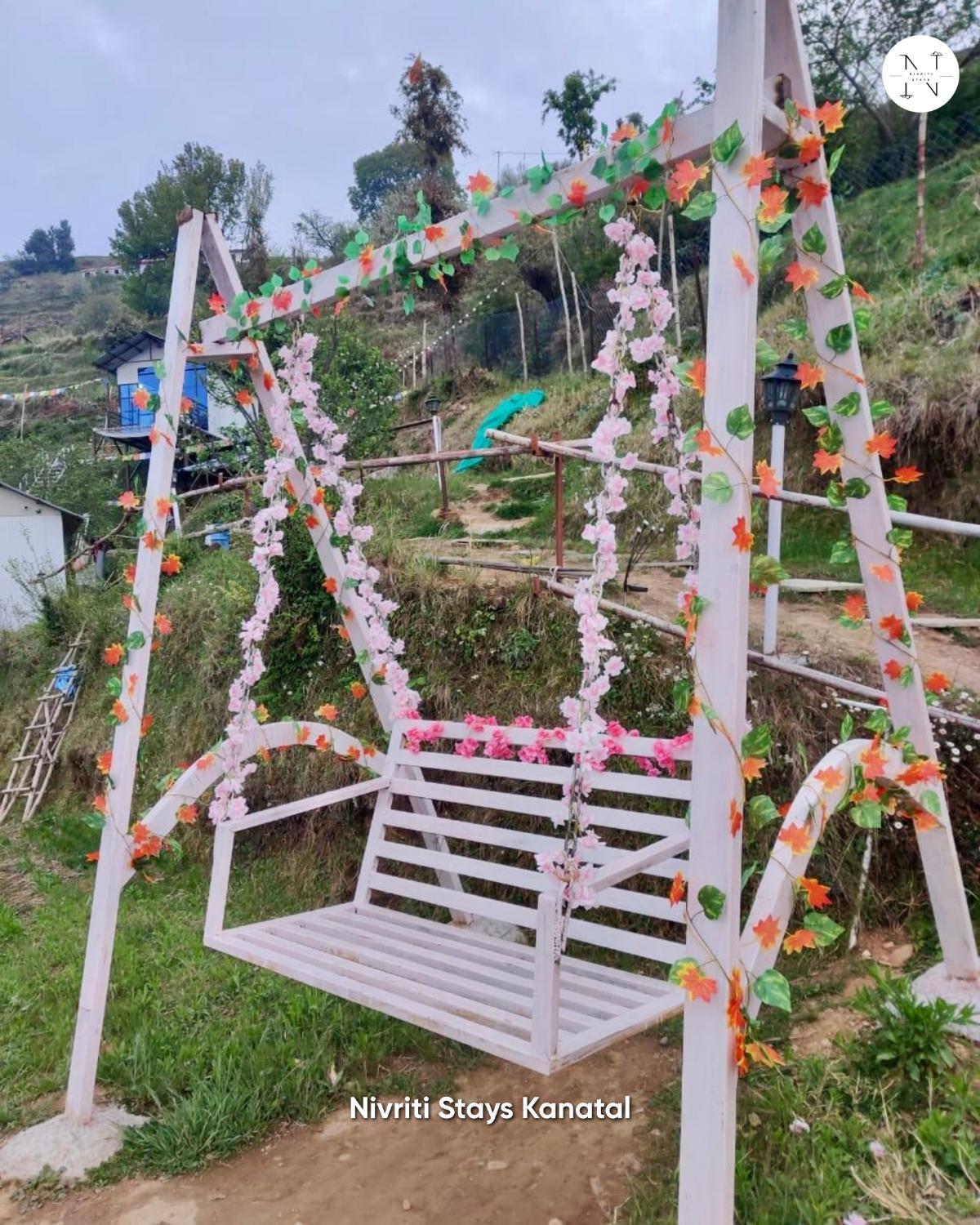 Nivriti Stays Kanatal Esterno foto