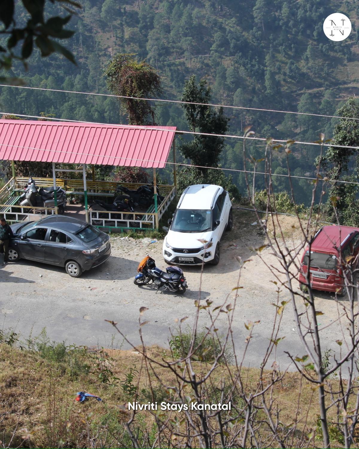 Nivriti Stays Kanatal Esterno foto